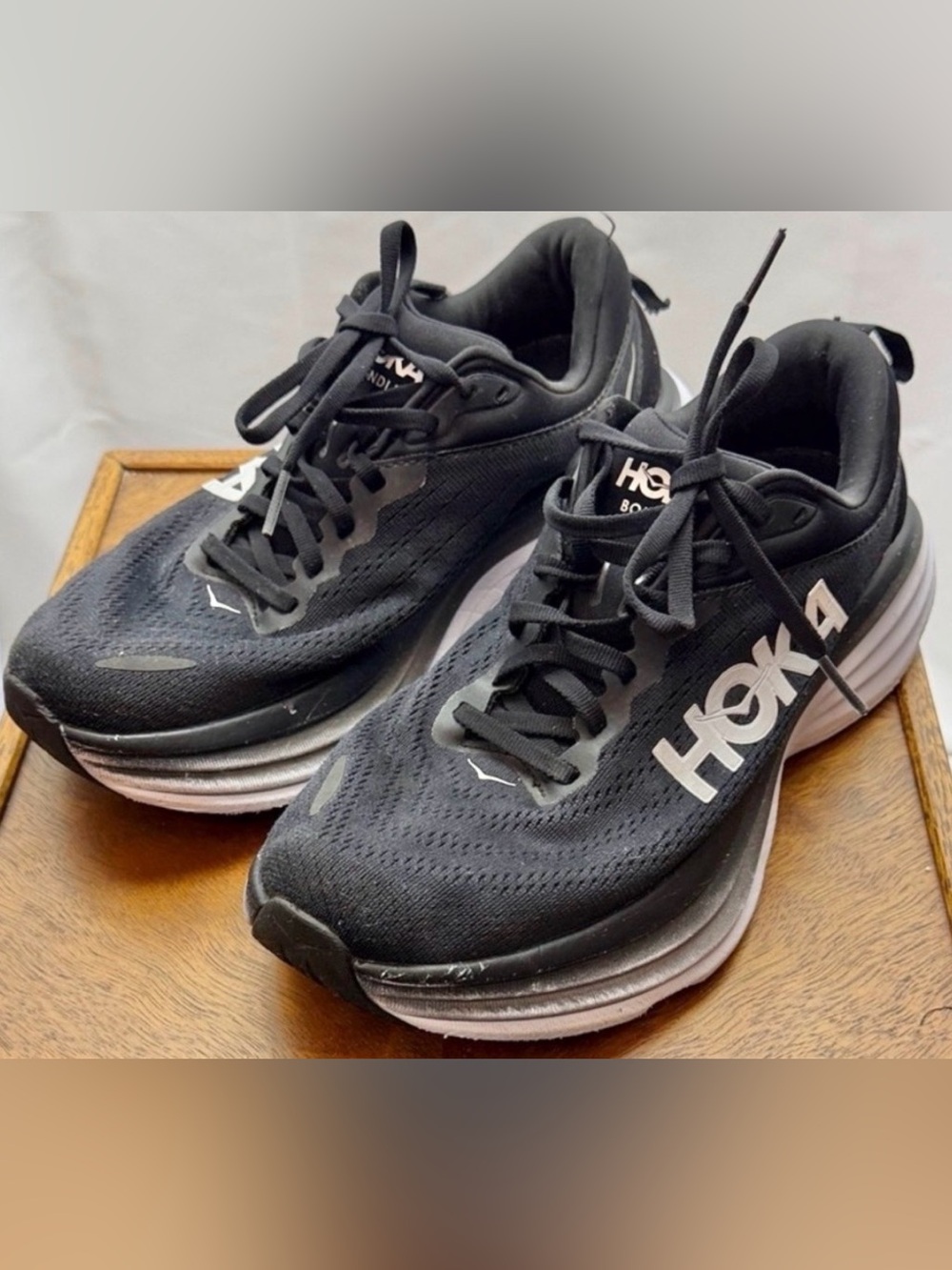 Hoka Women’s Black and White Bondi 8 Size 7.5 Wide